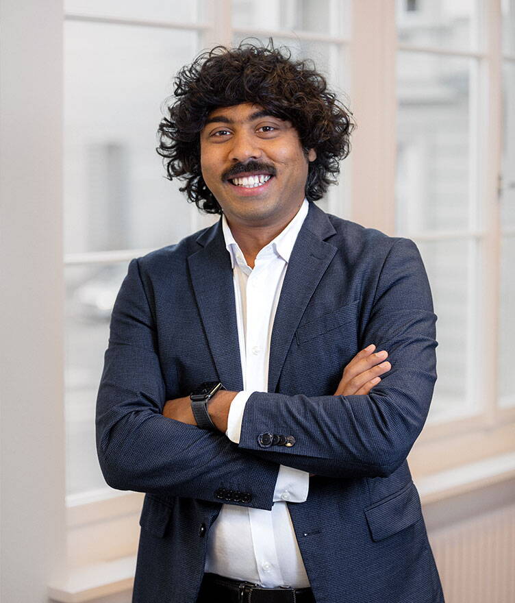 blackdot_nikunj-verma.jpg blackdot_nikunj-verma.jpg