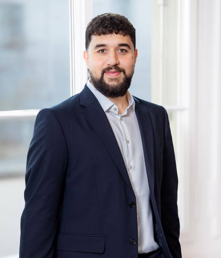 blackdot_tolga-ekin.jpg blackdot_tolga-ekin.jpg